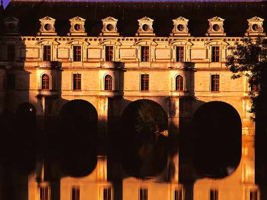 Pila okna nergooszczędne